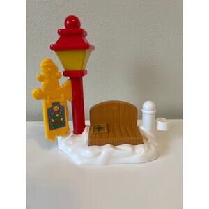 Fisher-Price Little People Christmas Bench Lamp Post 2009 Replacement part